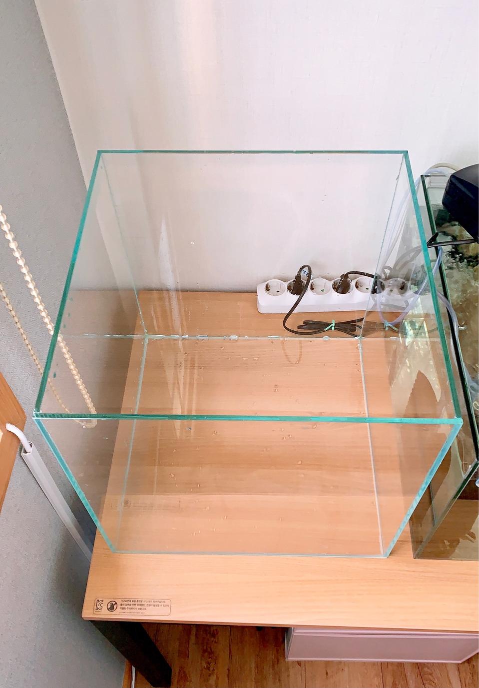 40큐브 수조. 어항. 거의 신품급. 서울입니다.