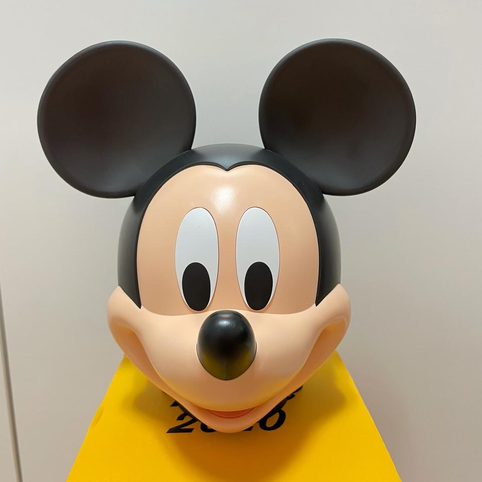 이니스프리 미키마우스 저금통