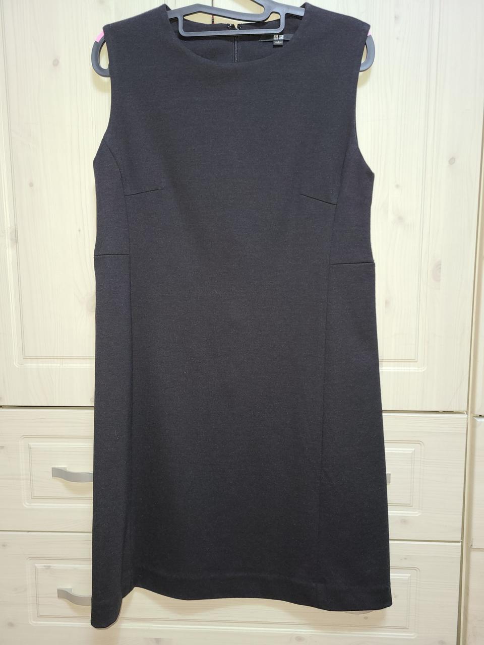 유니클로 심플 미니 원피스