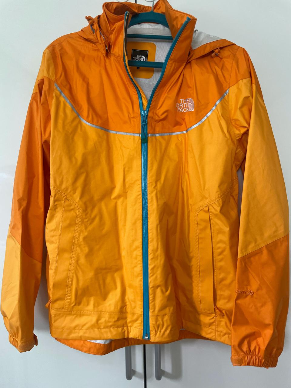 노스페이스 바람막이 L사이즈