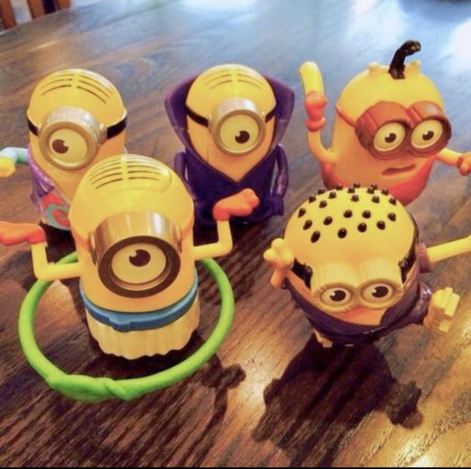 해피밀 한정판 미니언즈 피규어 세트