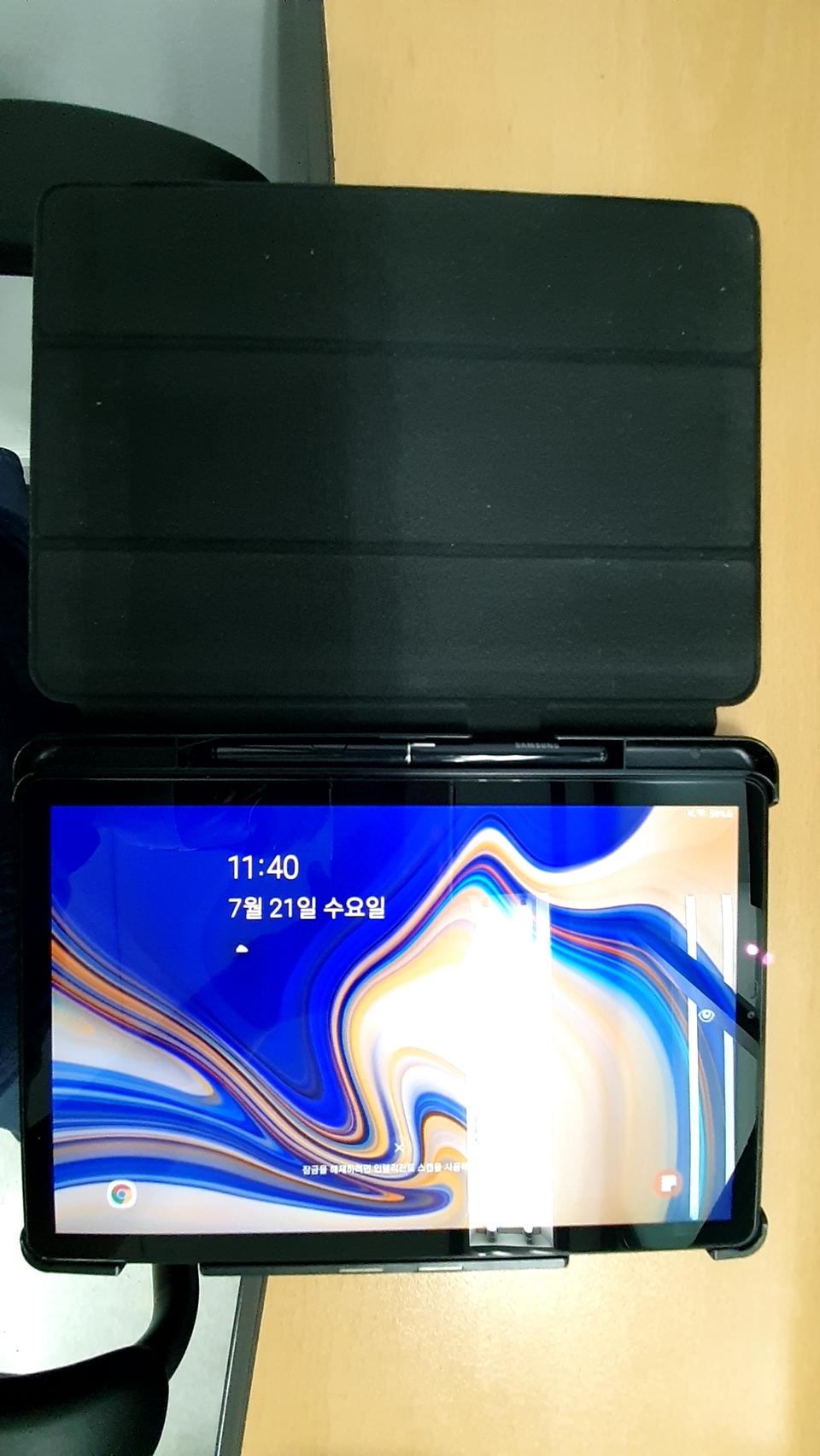 갤럭시탭S4 와이파이 64GB 팝니다.