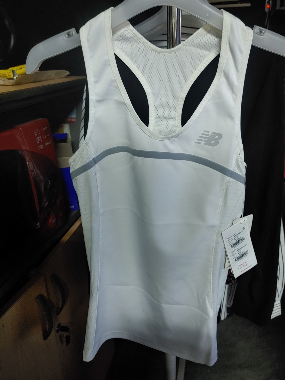 뉴발란스 탱크탑 새제품 텍있음 사이즈s