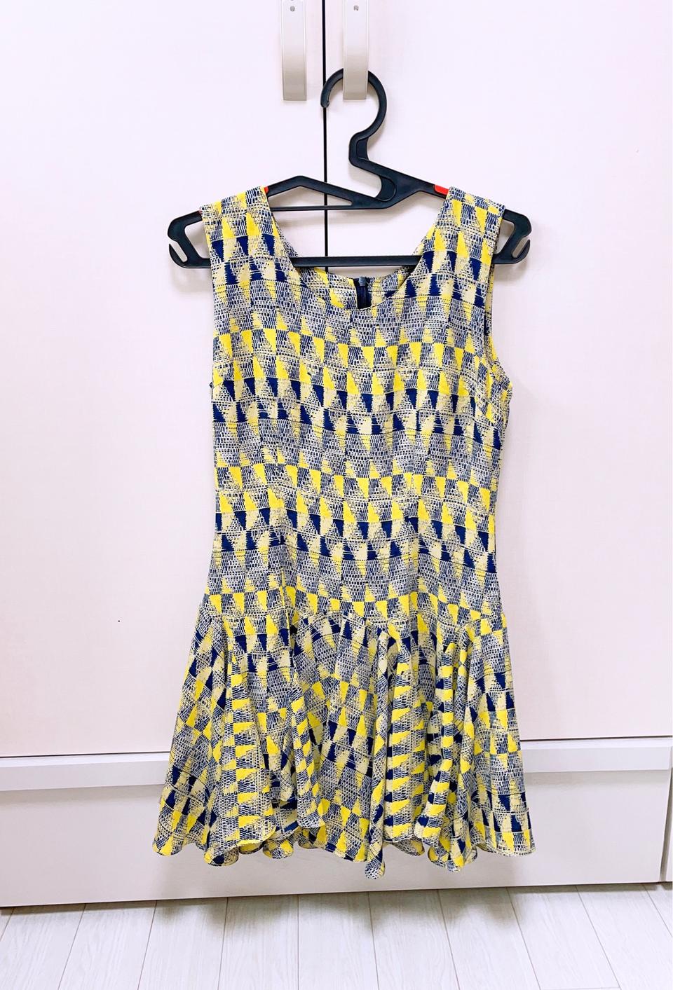 패턴 플레어 원피스