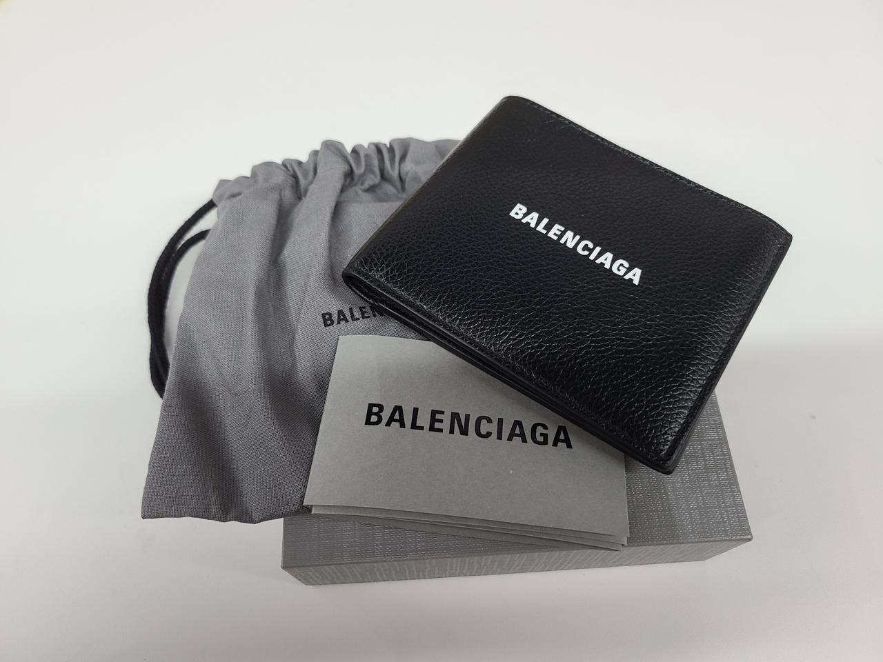 발렌시아가 로고 반지갑