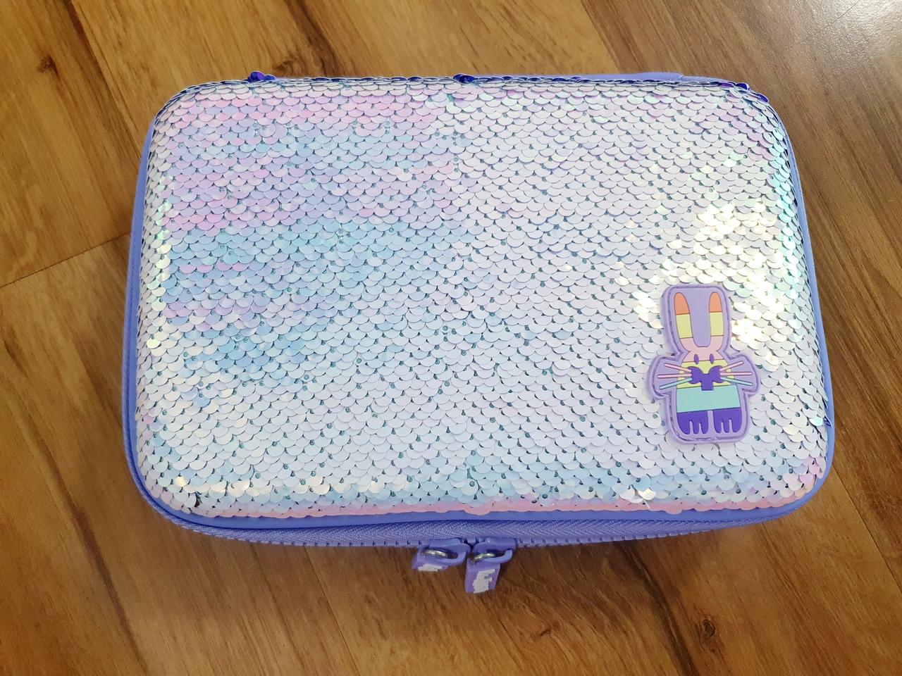 스팽글 필통 비닐채 새상품입니다.