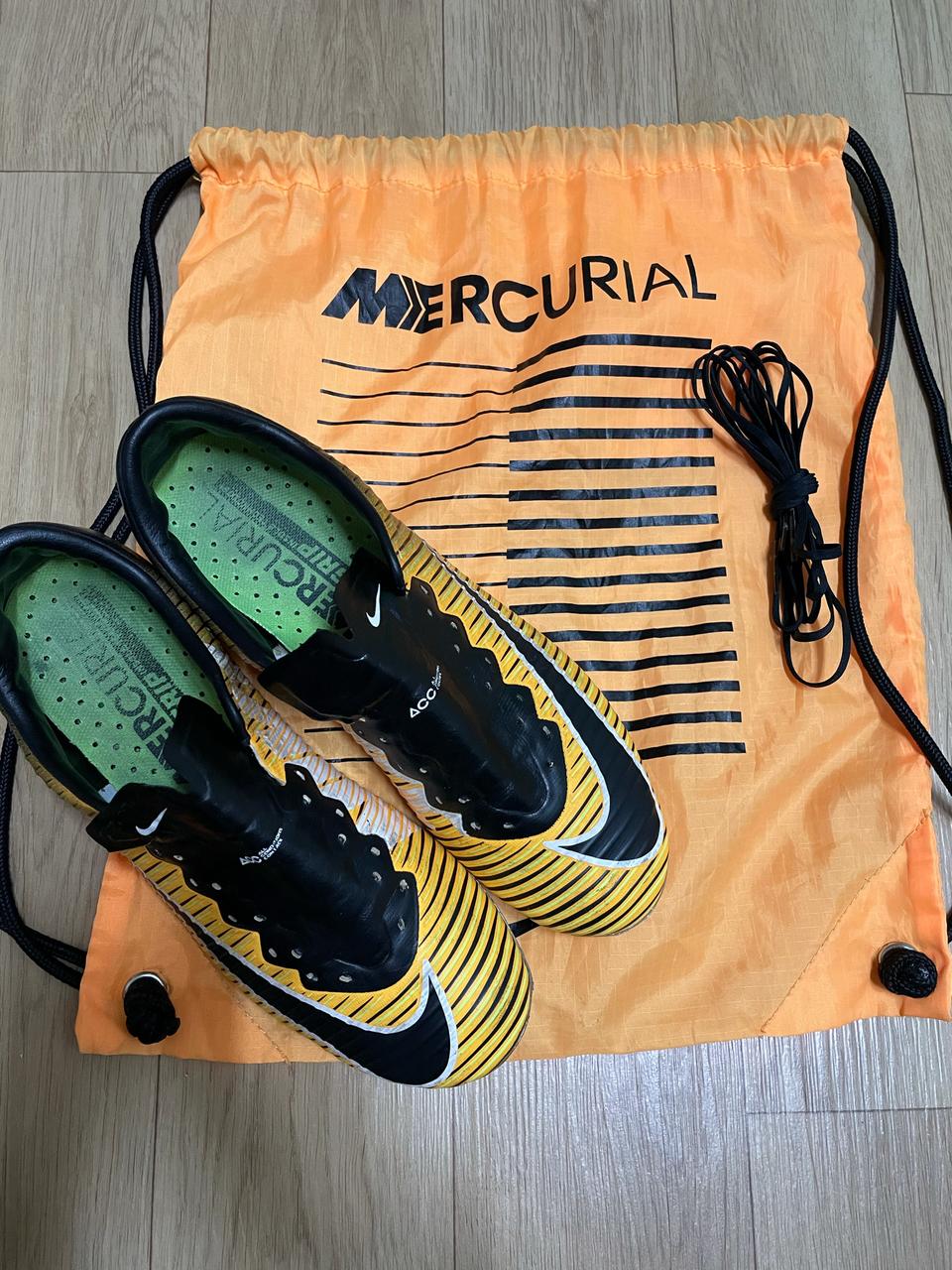 나이키 머큐리얼 베이퍼