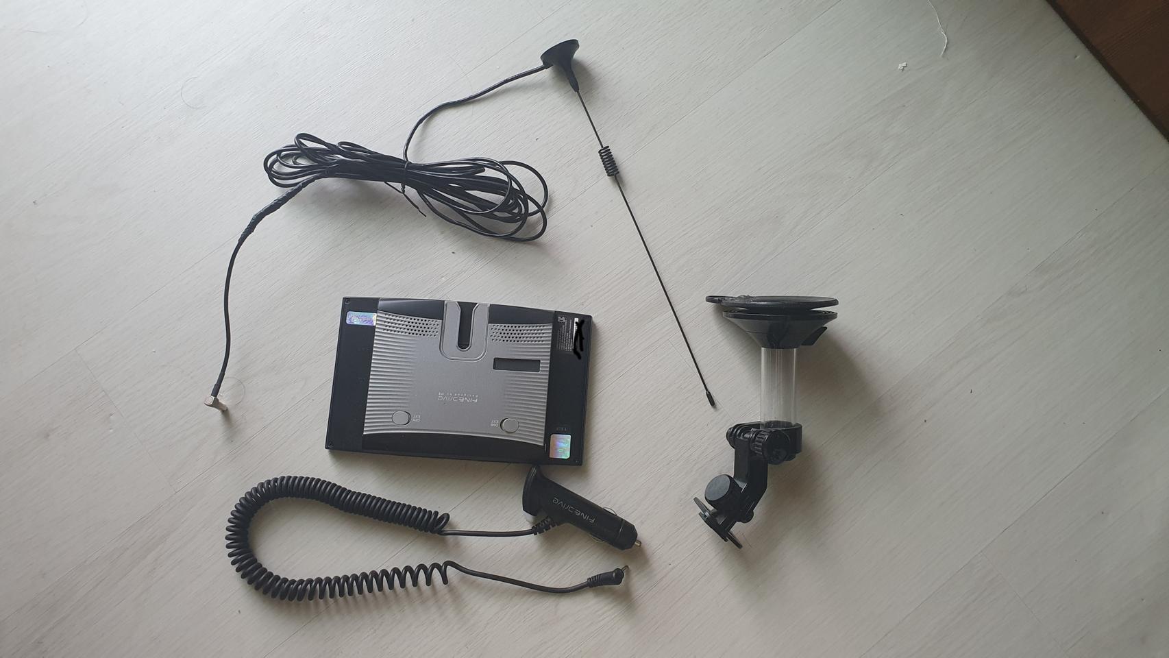 파인드라이브 IQ BLACK 3 PLUS 네비게이션 상태 좋아요