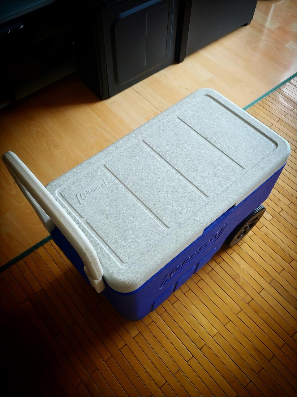 <완료> 콜맨 50쿼터 휠드 프로 쿨러