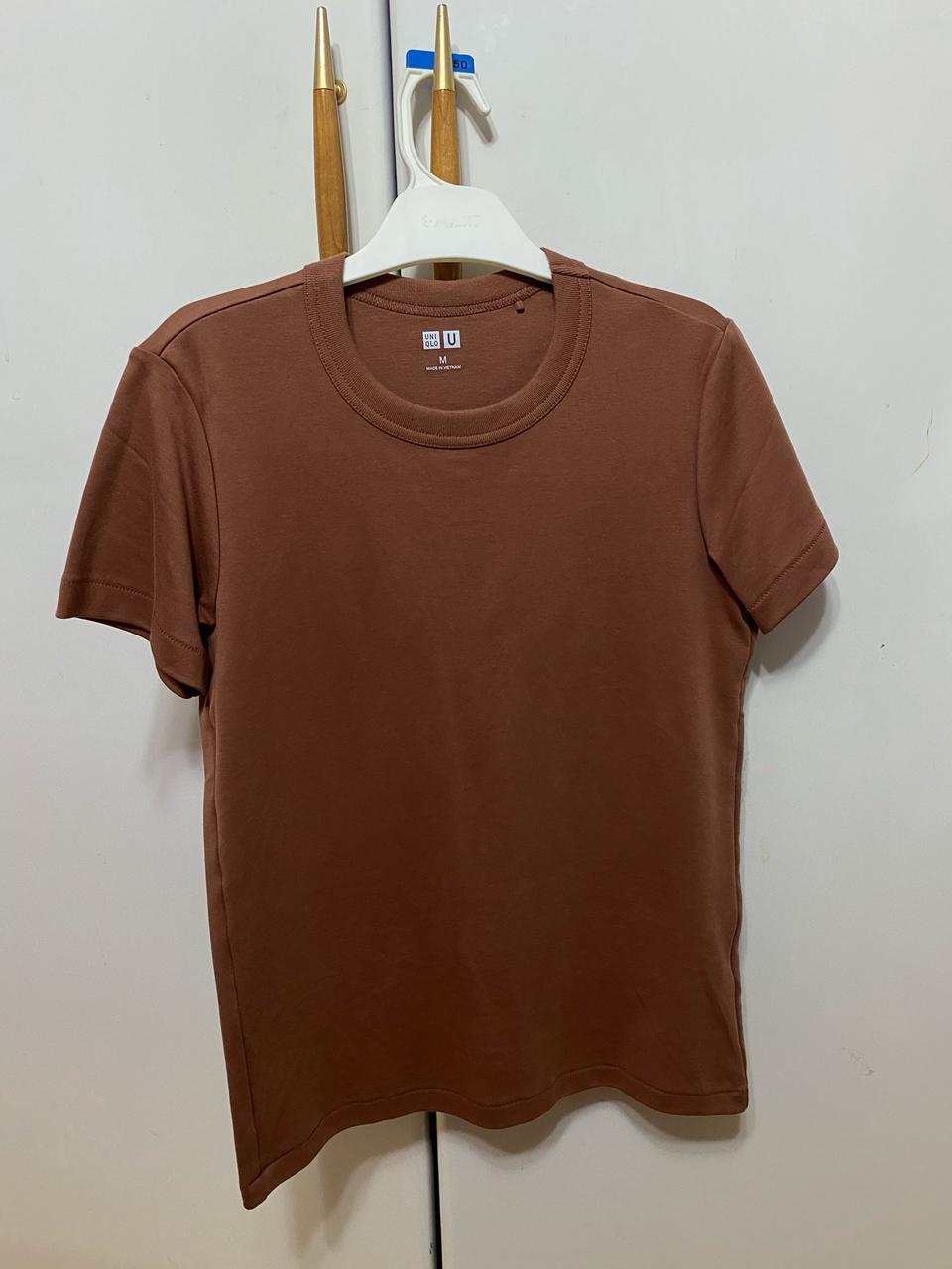 유니클로 u크루넥 티