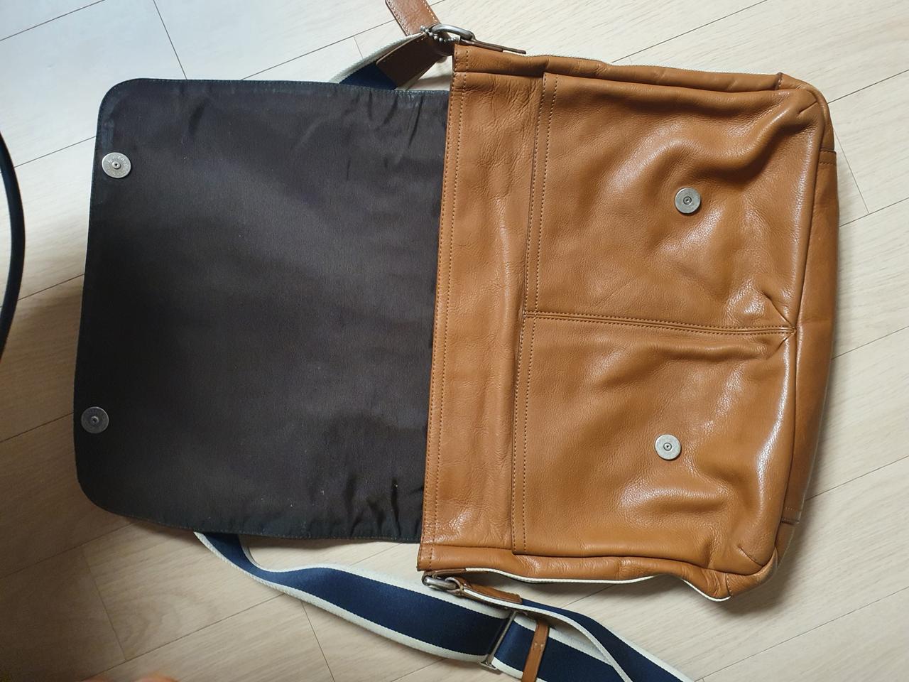 코치 남자 가방