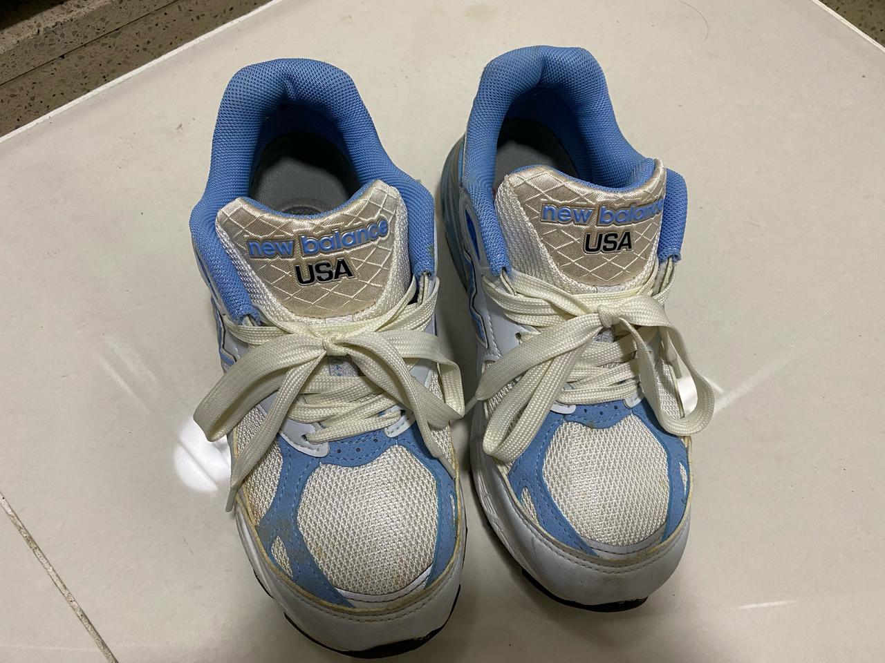 뉴발란스 990 흰하