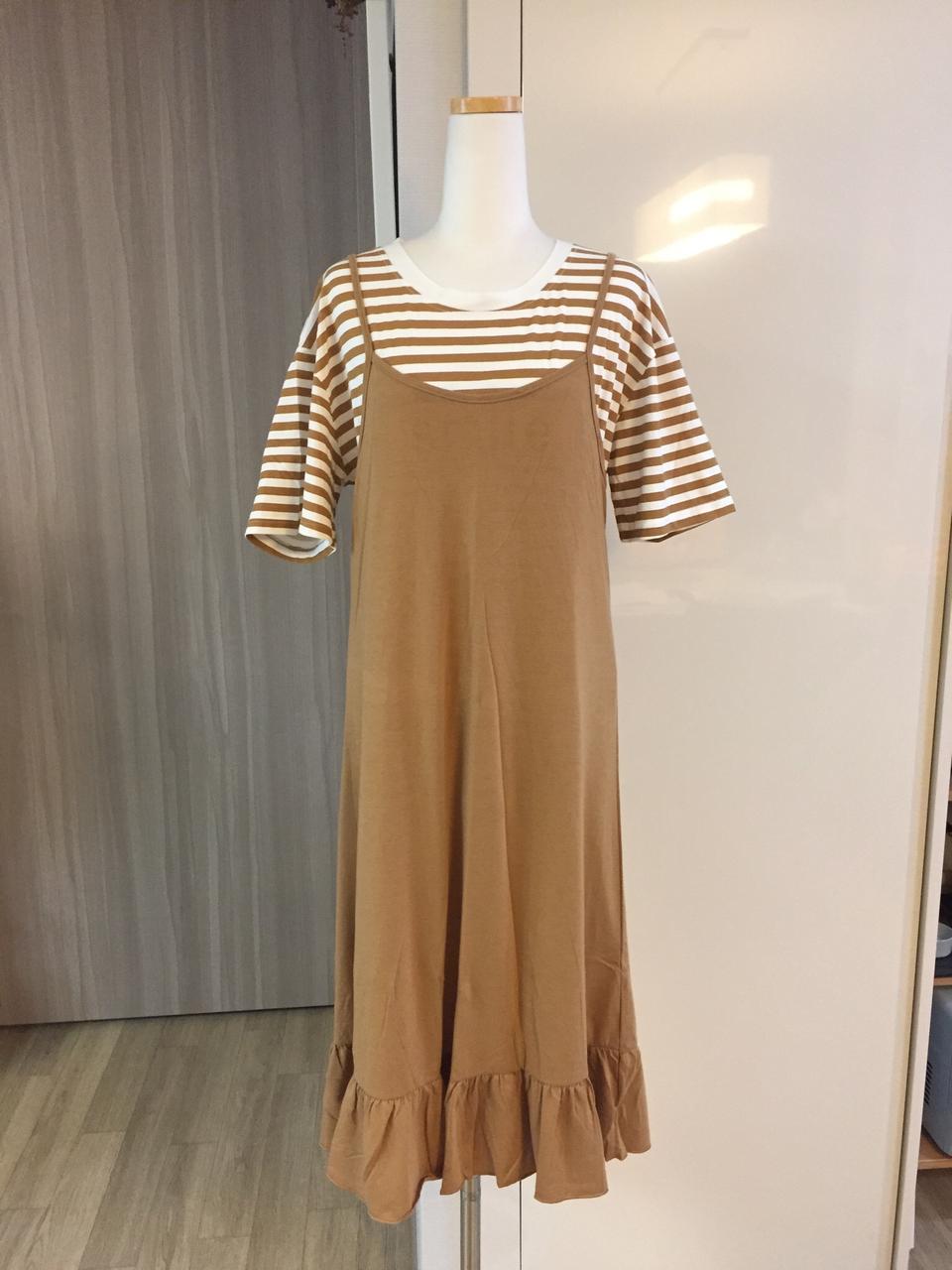 <새상품> 베이지 티셔츠 +끈 원피스 세트