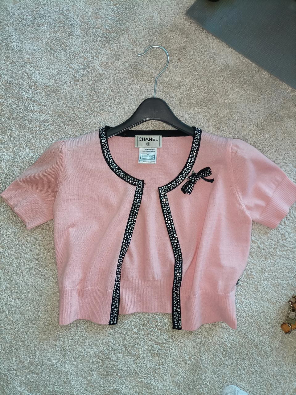 정품 샤넬 탑 가디건 니트