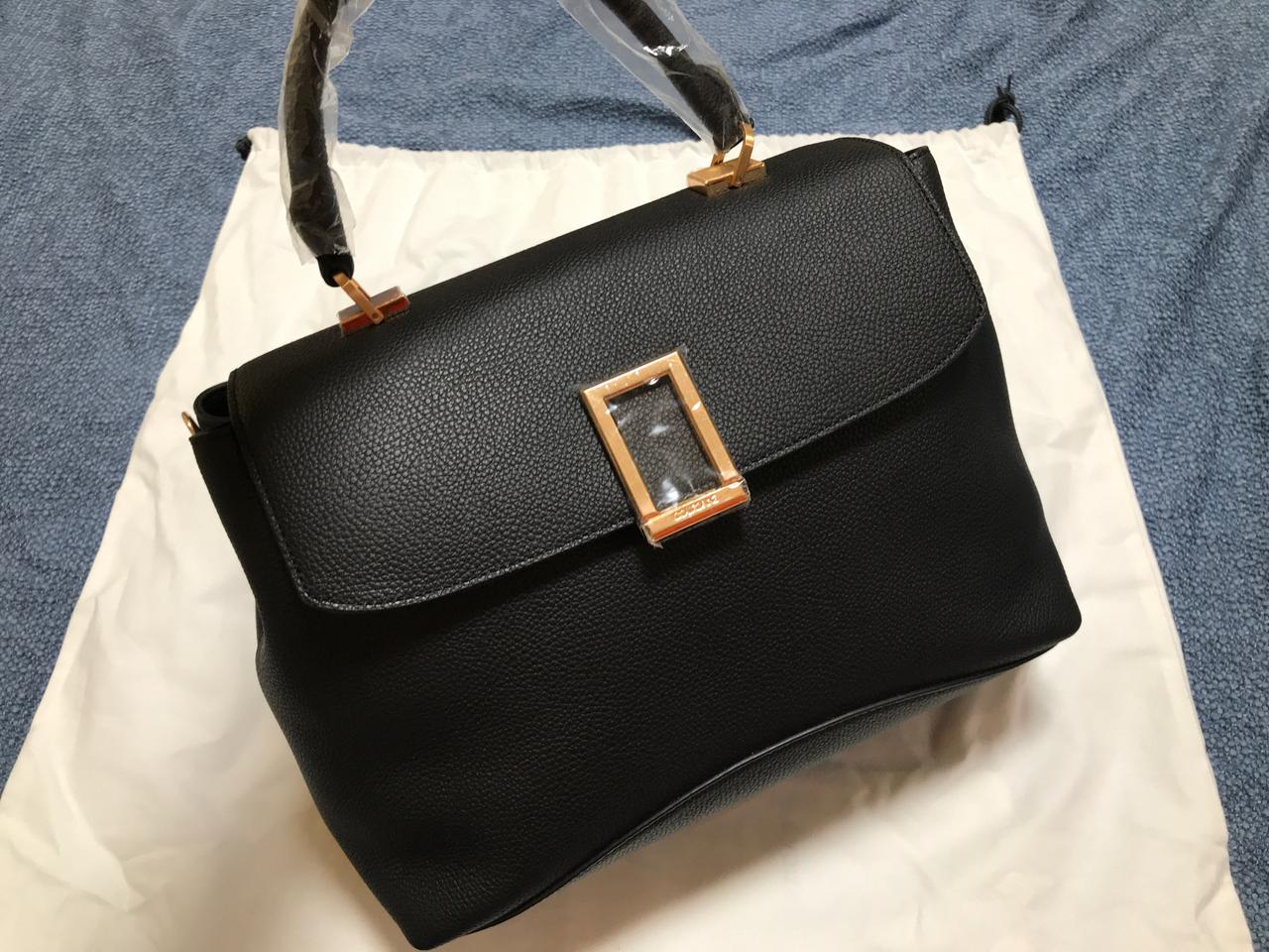 쿠론 세라티 토트백 블랙