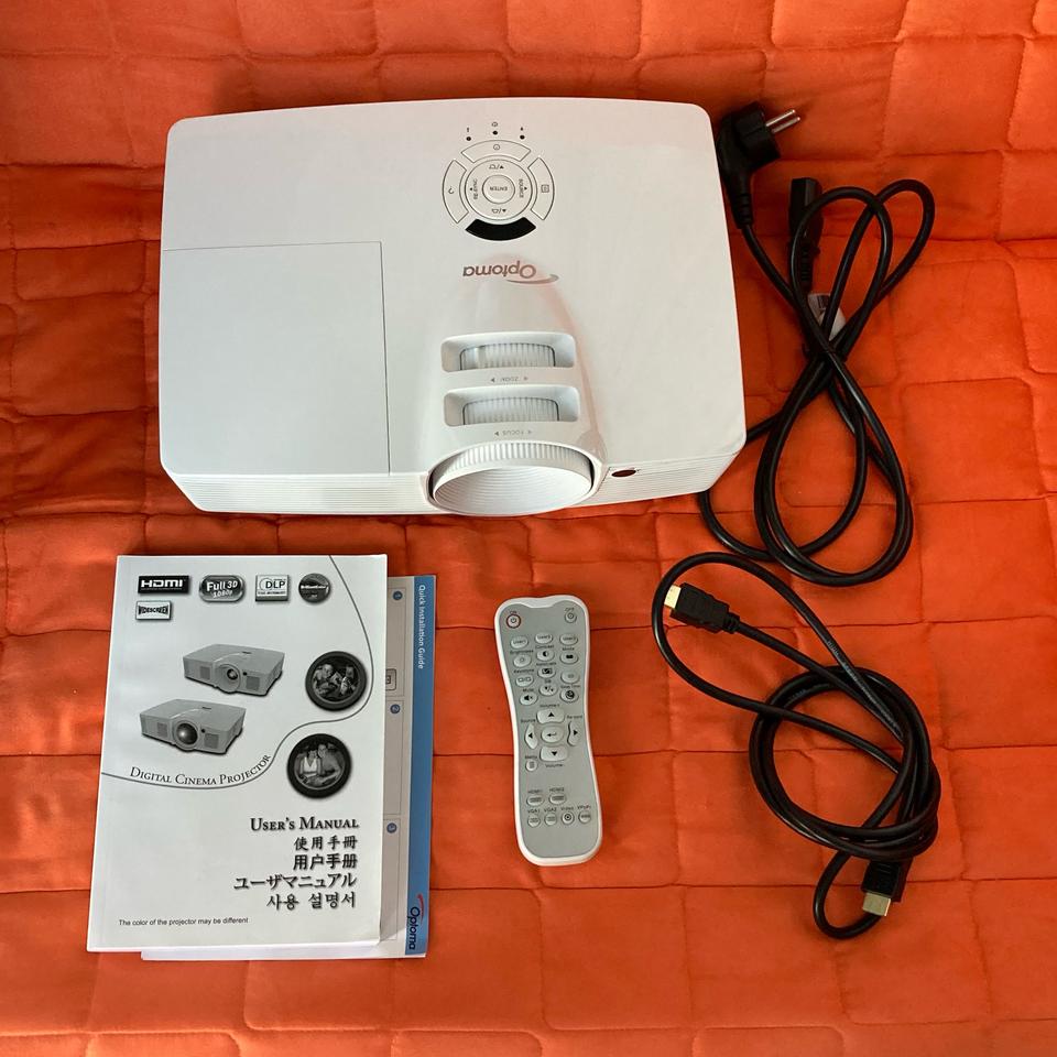 택포. 프로젝터 옵토마 HT26V