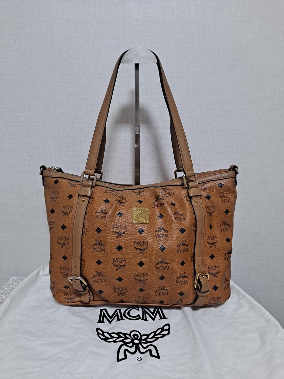 정품 MCM  크로스