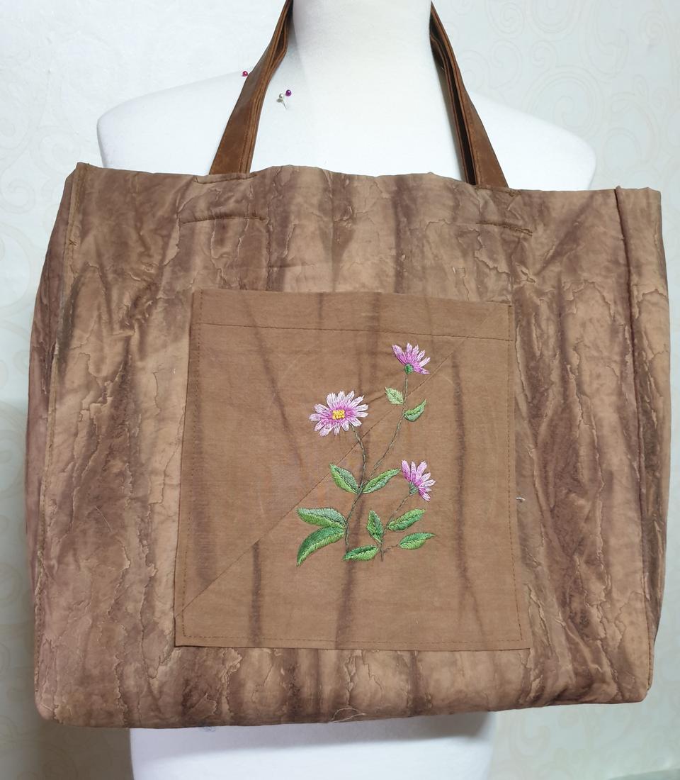 가방 천연염색원단에 자수포인트 가방