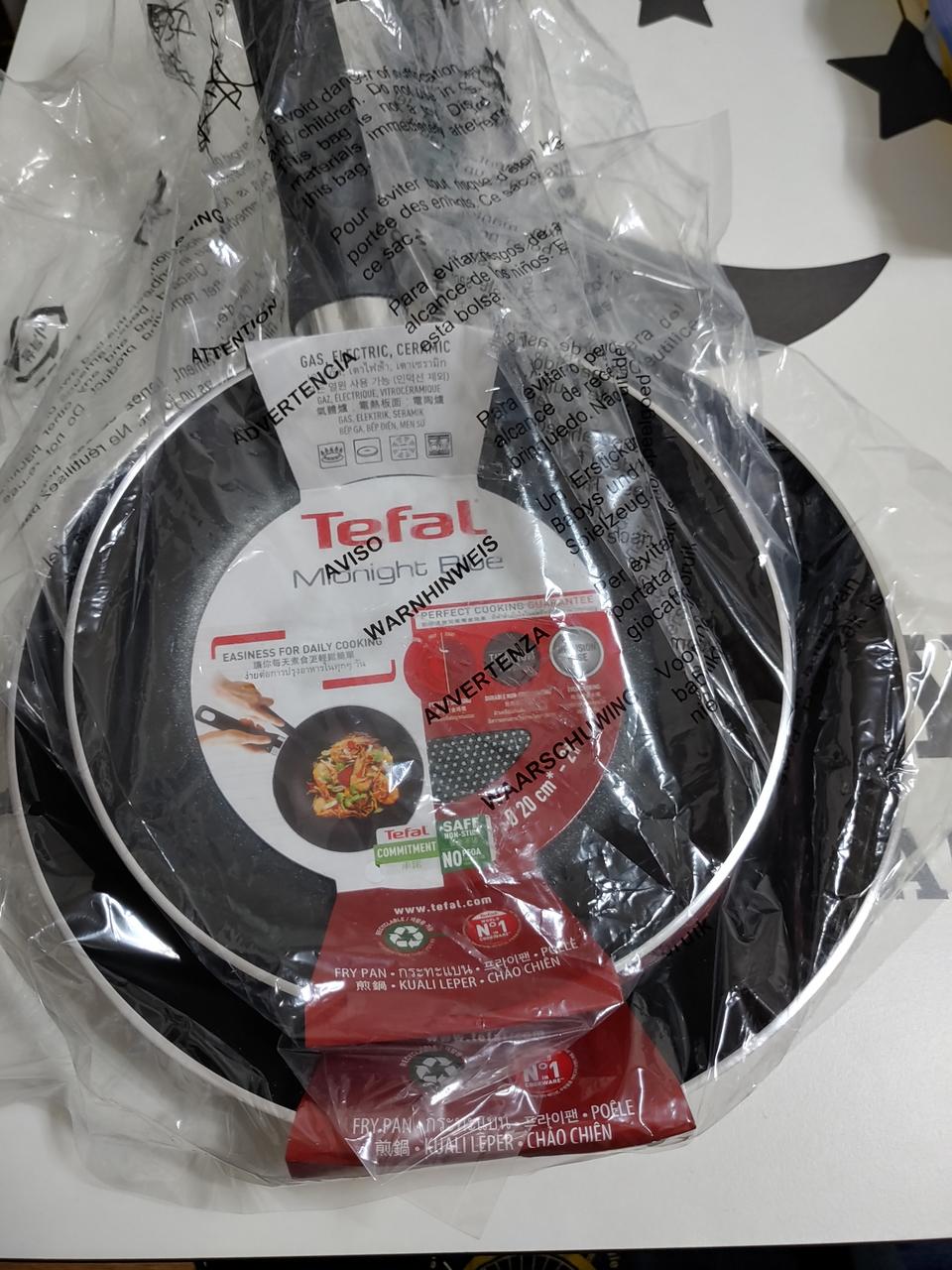 미개봉 테팔 PTFE 프라이팬(미드나잇 블루) 20cm, 26cm