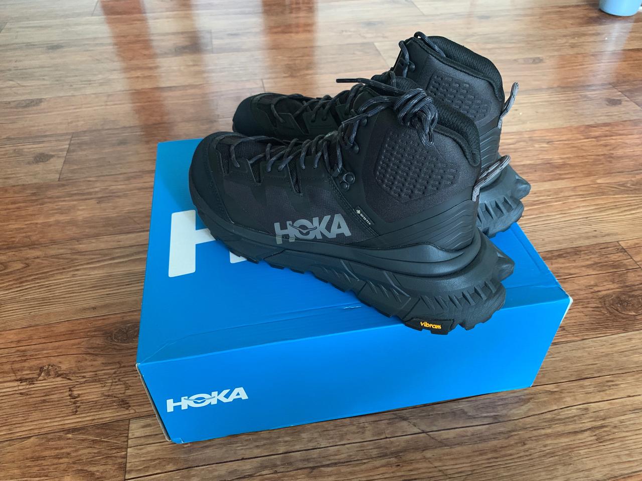 호카오네오네 텐나인 하이크 gtx 블랙285