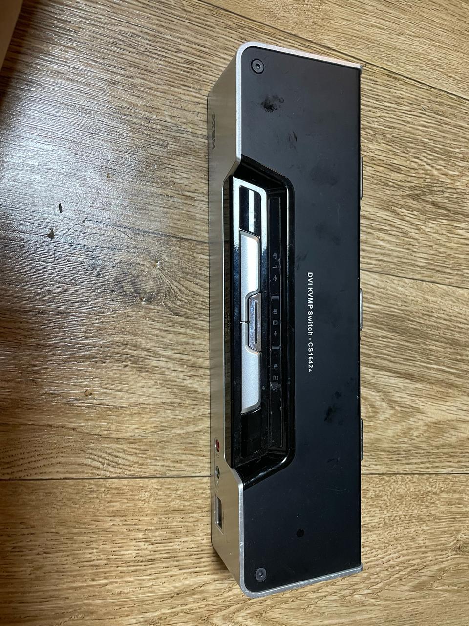 ATEN2포트USBDVI듀얼뷰KVMP스위치