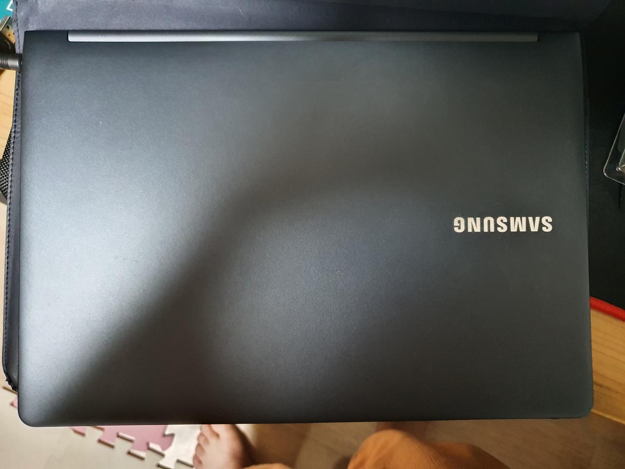 삼성울트라북(NT900X3 B)판매합니다