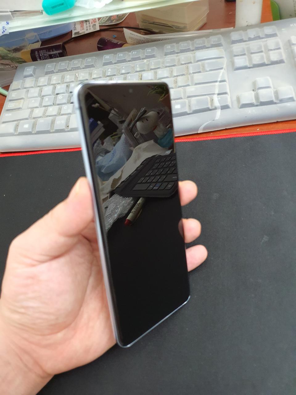 갤럭시 S20플러스 티안나는 긁힘 최저가