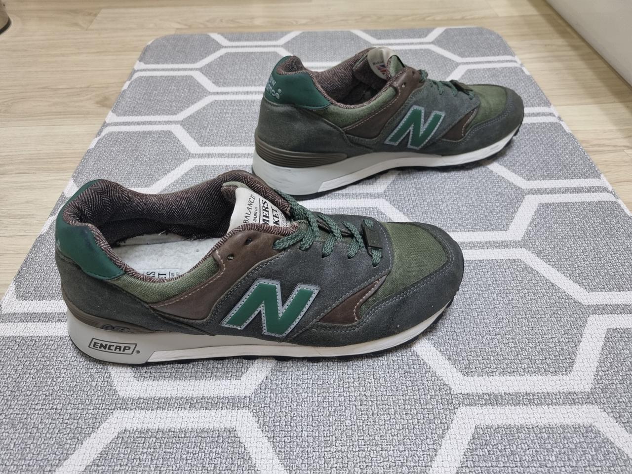 뉴발란스 uk577 us8 260사이즈