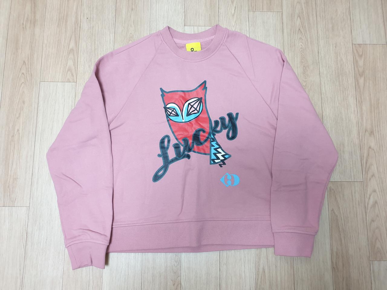 럭키슈에뜨 맨투맨