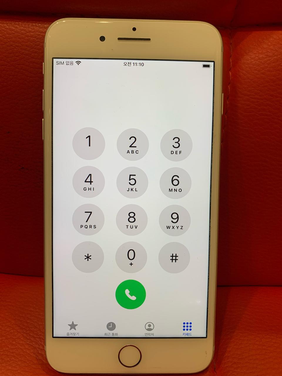 아이폰8플러스. 256G. 실버 팝니다