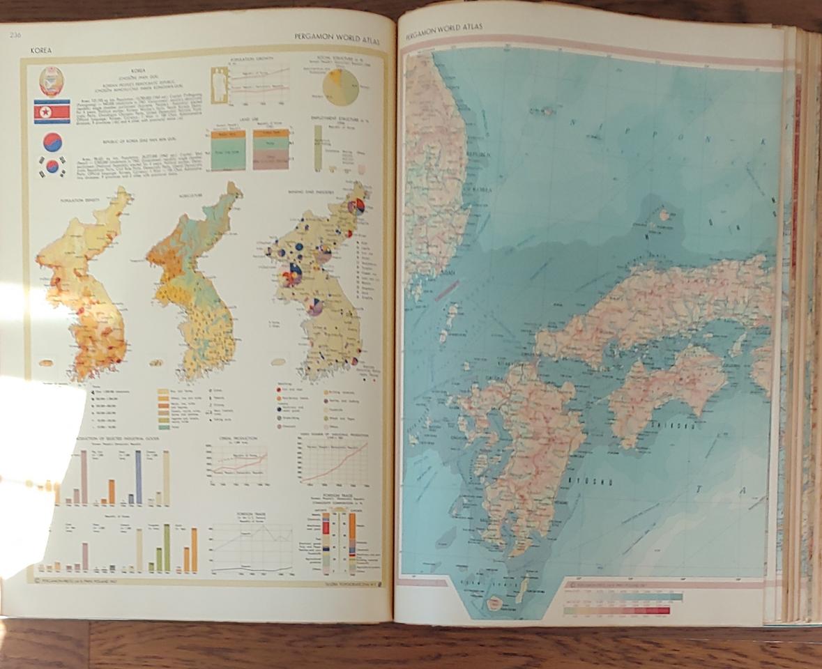 1968년.폴란드발행.세계지도 pergamon world atlas