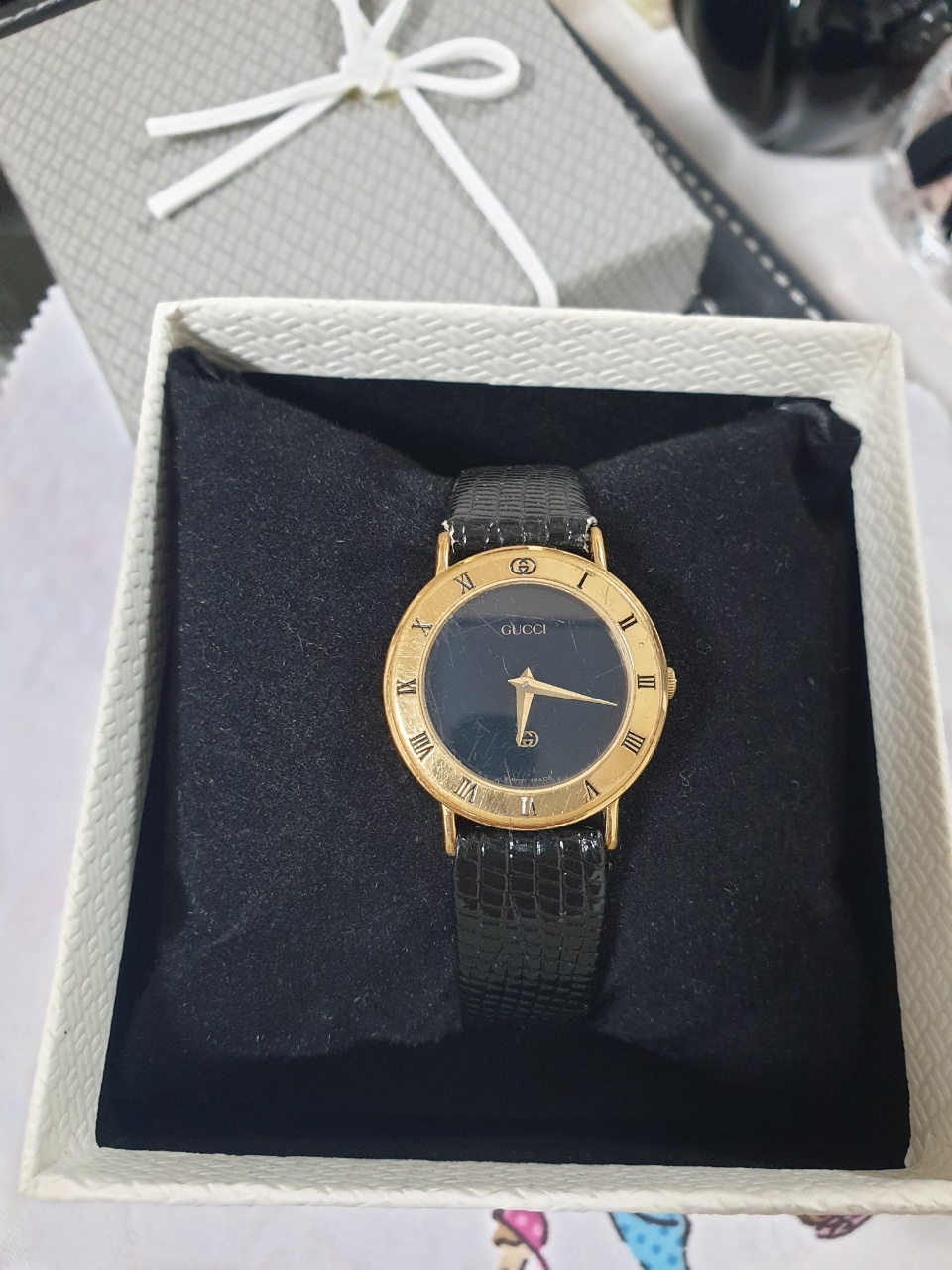 정품)구찌시계3000L(여성시계.택포)베터리교체해놓음