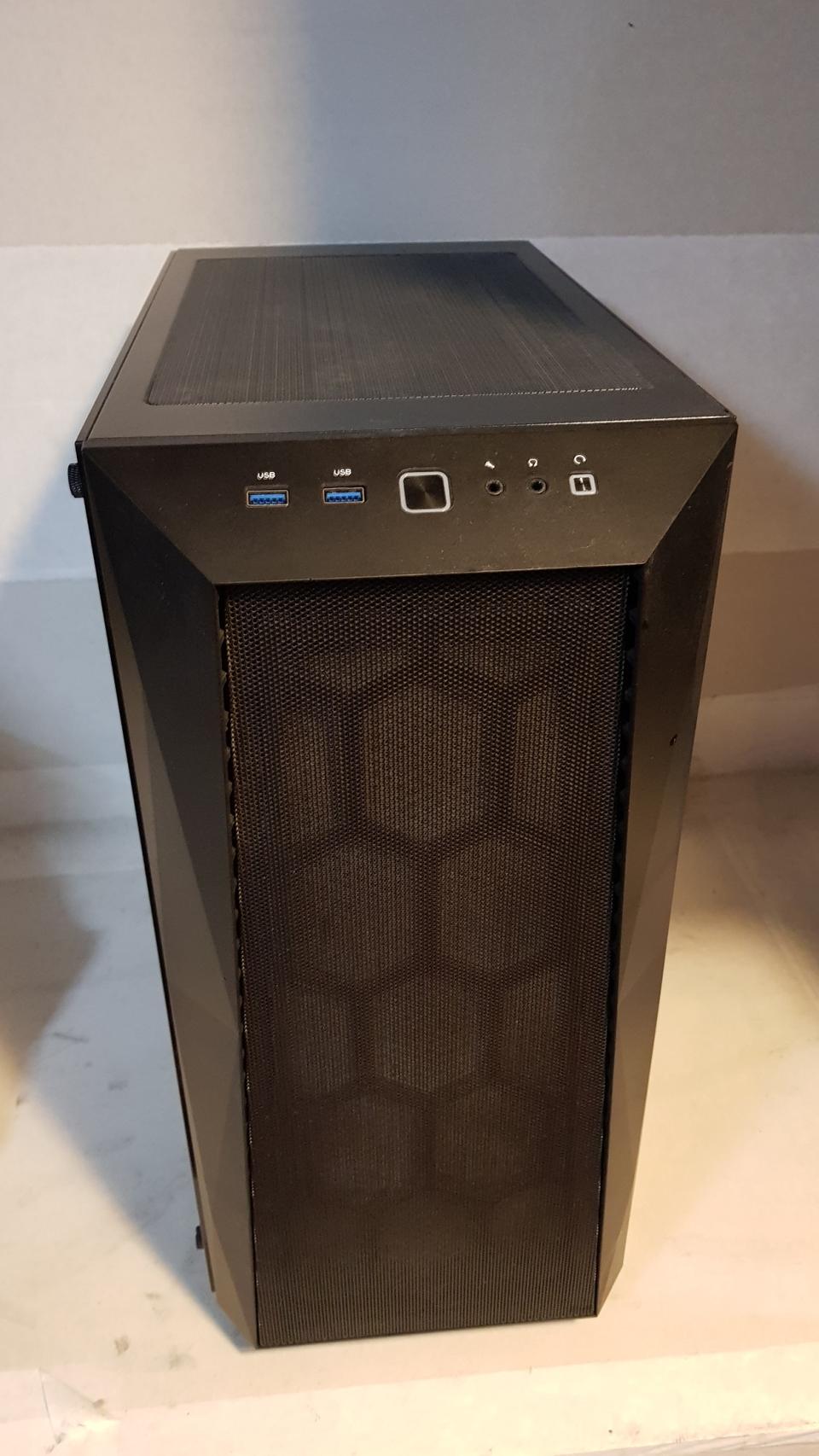 9700k/2080super /16g / ssd 250 중고컴퓨터 팝니다