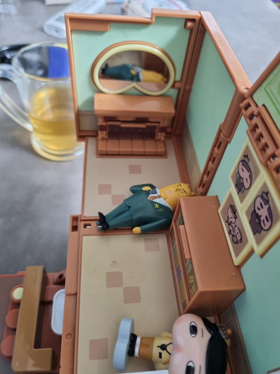 엉덩이탐정사무소