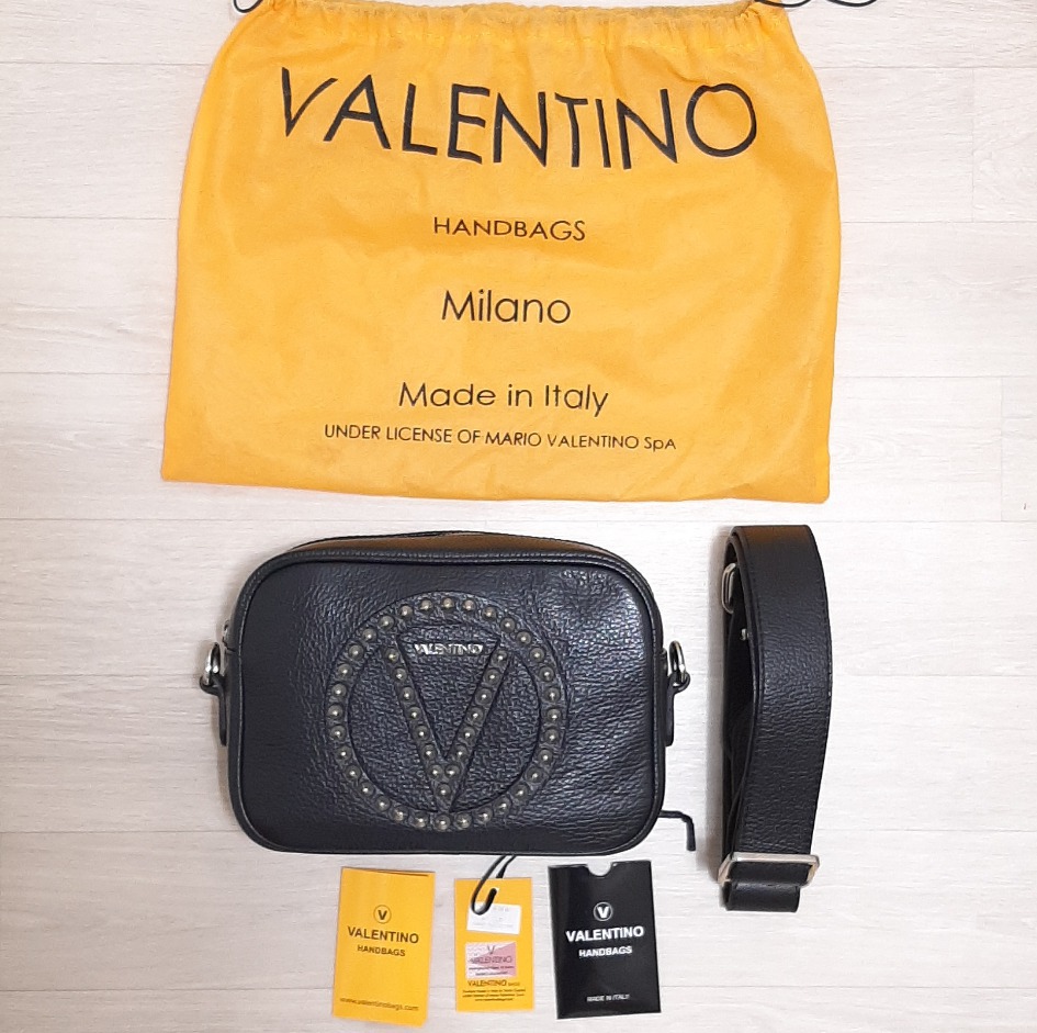 정품 발렌티노 카메라백 락스터드 크로스백