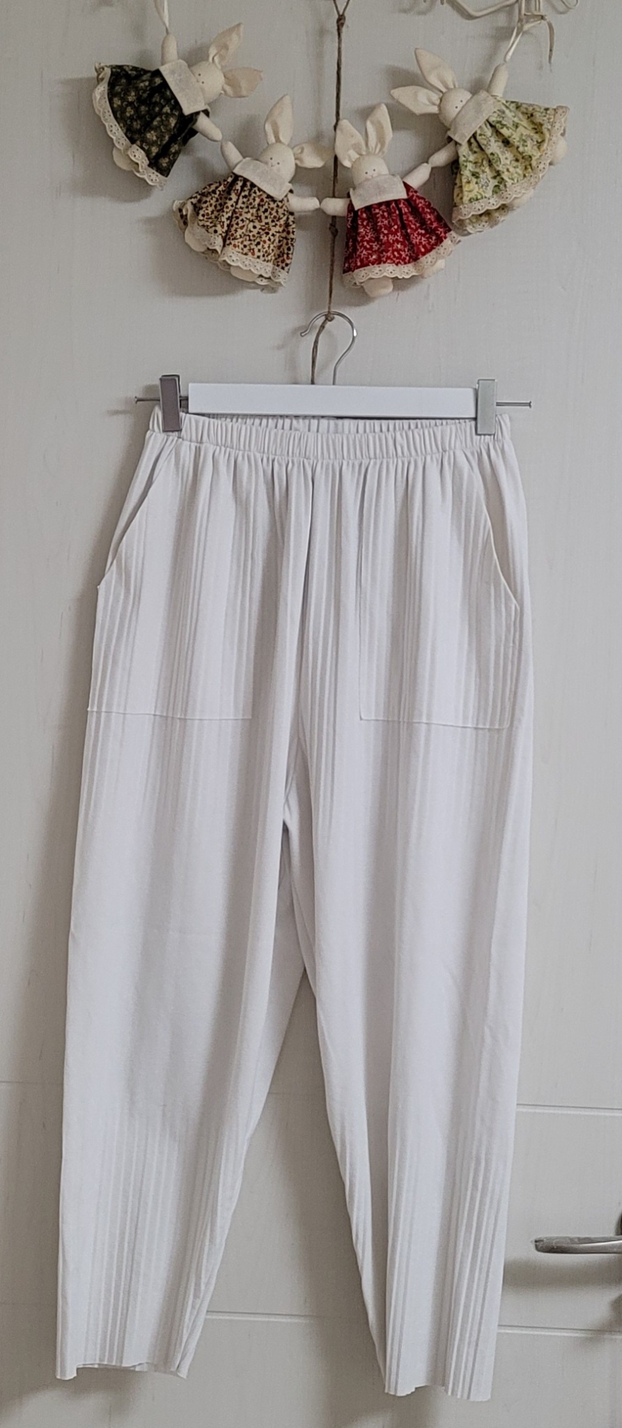 쭈그리 바지(F).