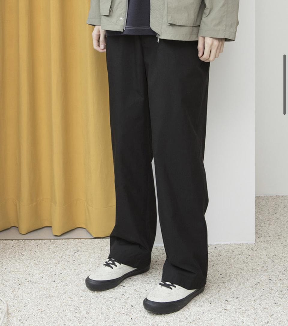 ESFAI 에스파이 밴딩 배기팬츠