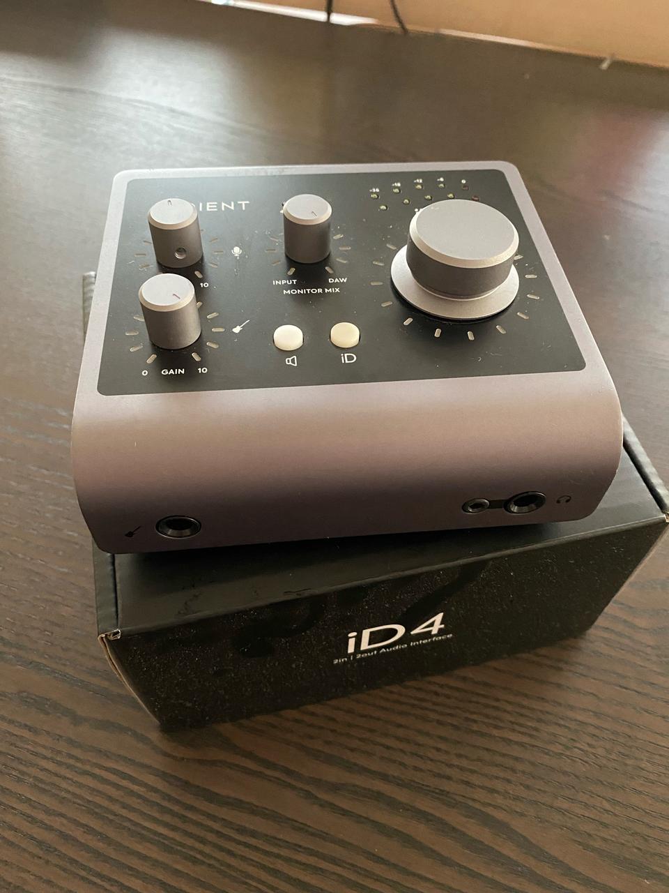 audient id4 mk2 오디오인터페이스