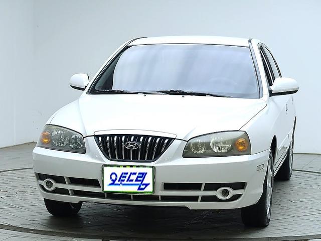 현대 뉴 아반떼 XD 1.6 VVT 골드 고급