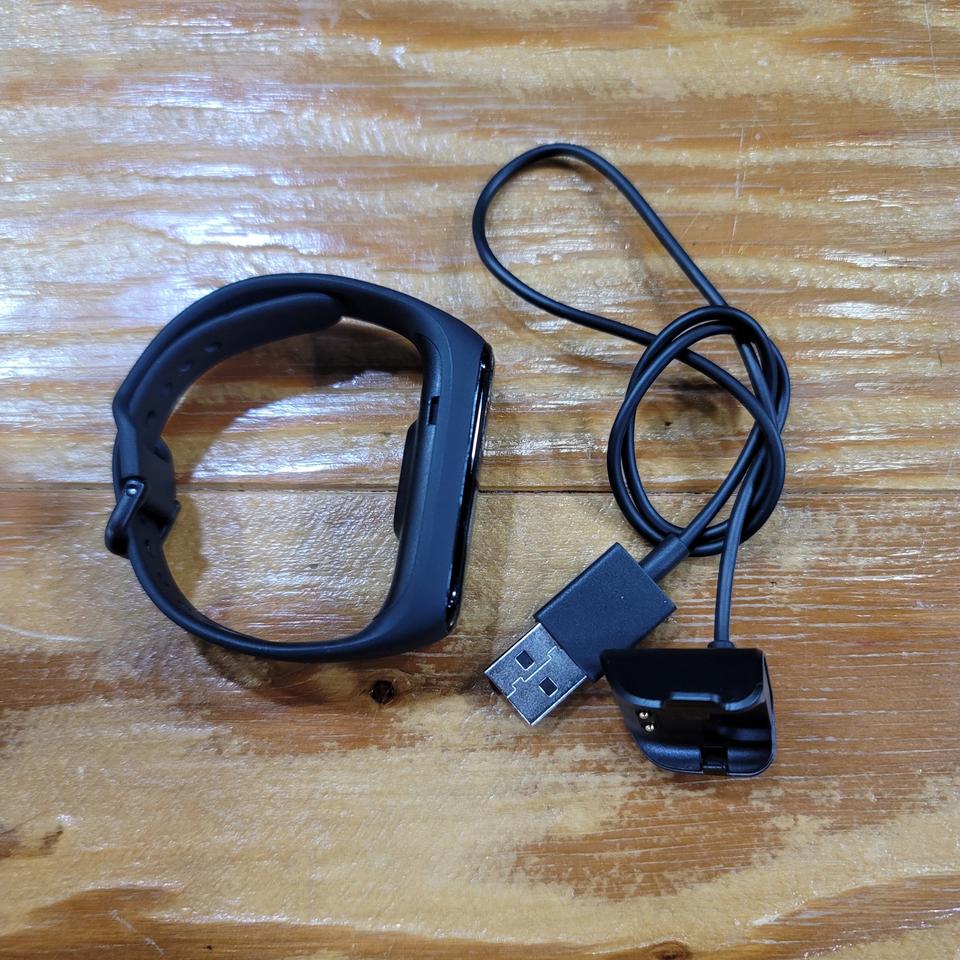 갤럭시 핏2 상태매우좋음.실착용적음.21년5월구매