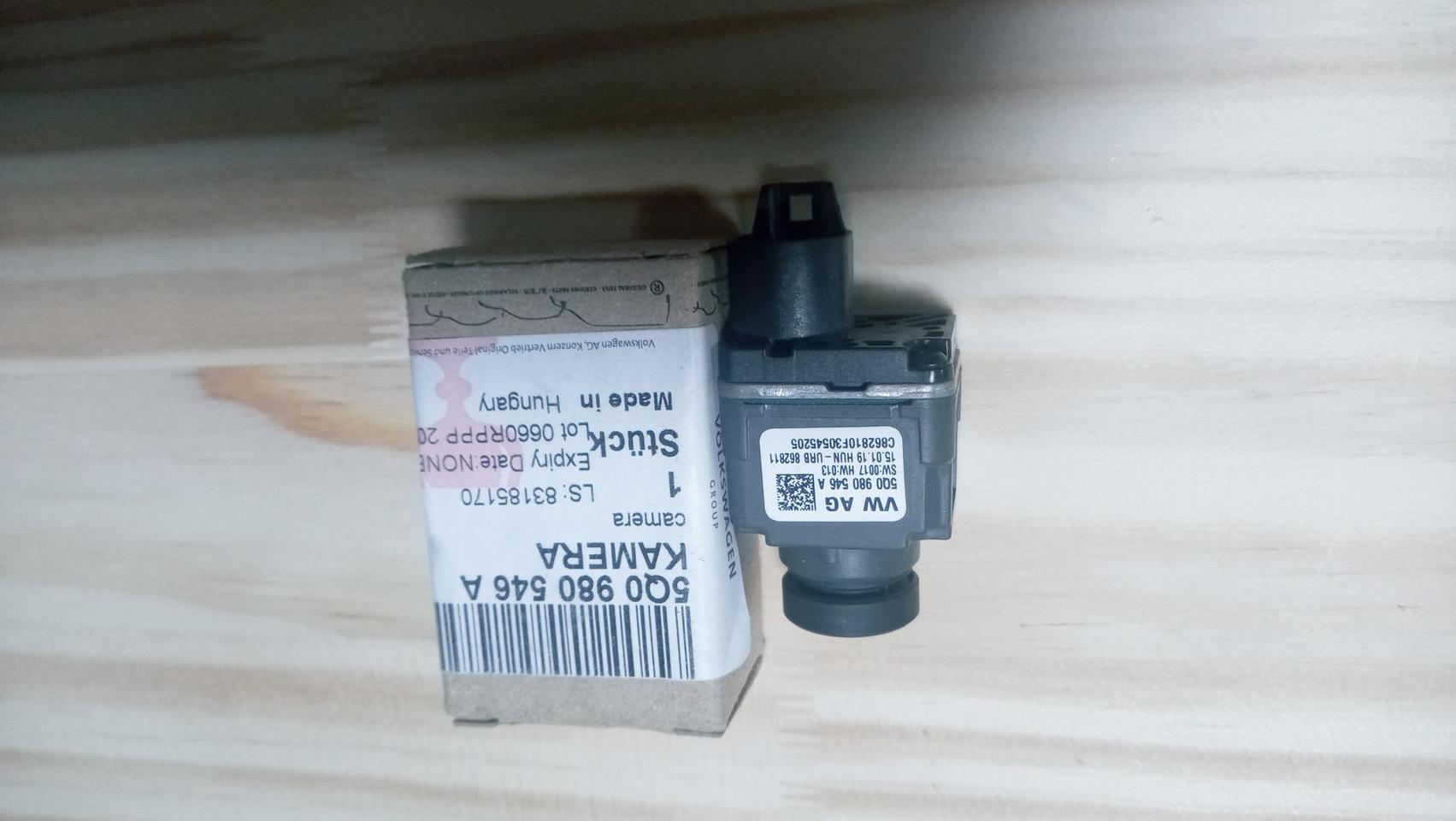 VW 폭스바겐  순정품(아테온 2019년) 후면보기 카메라