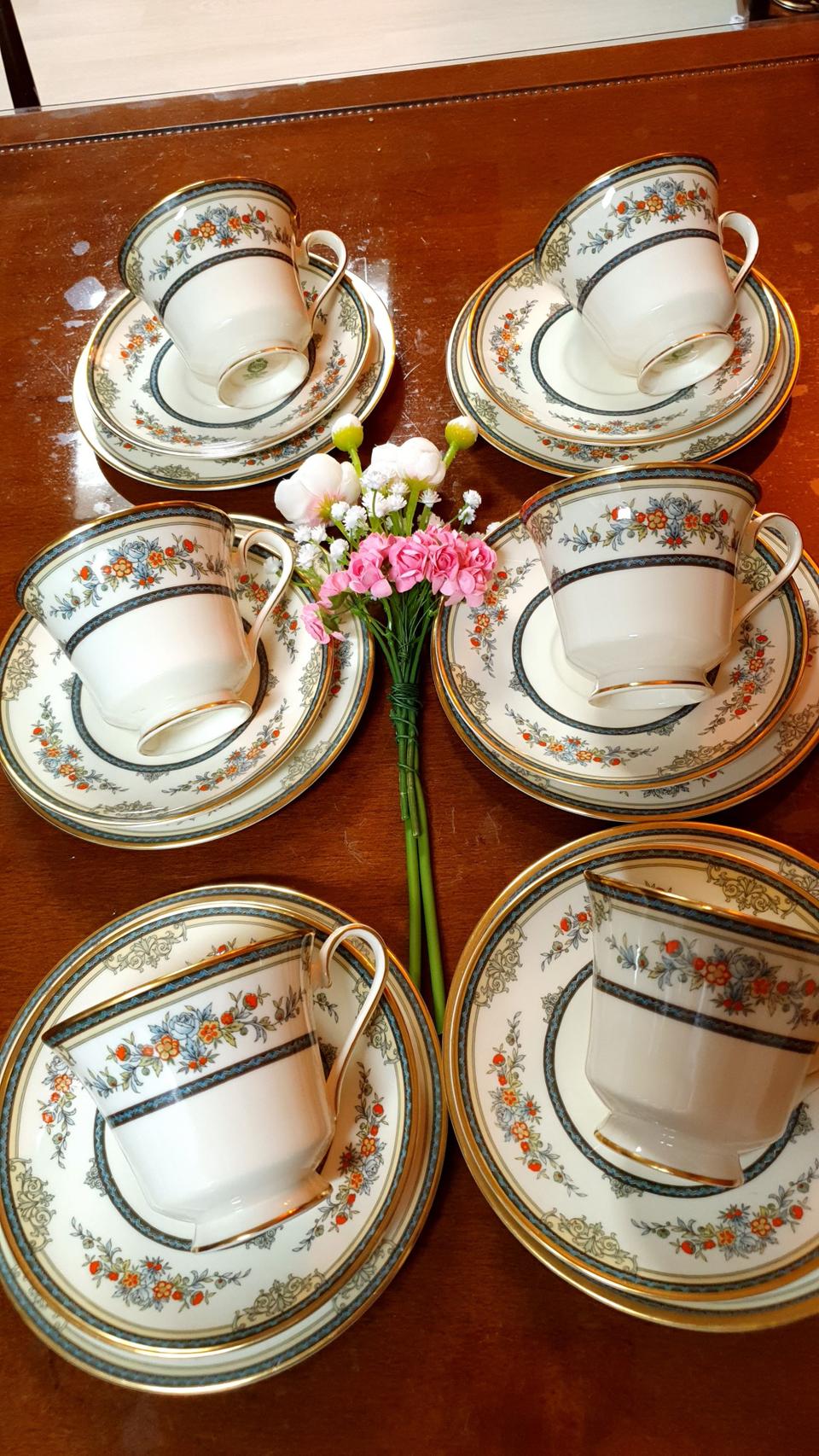 민턴트리오6조 @시리즈