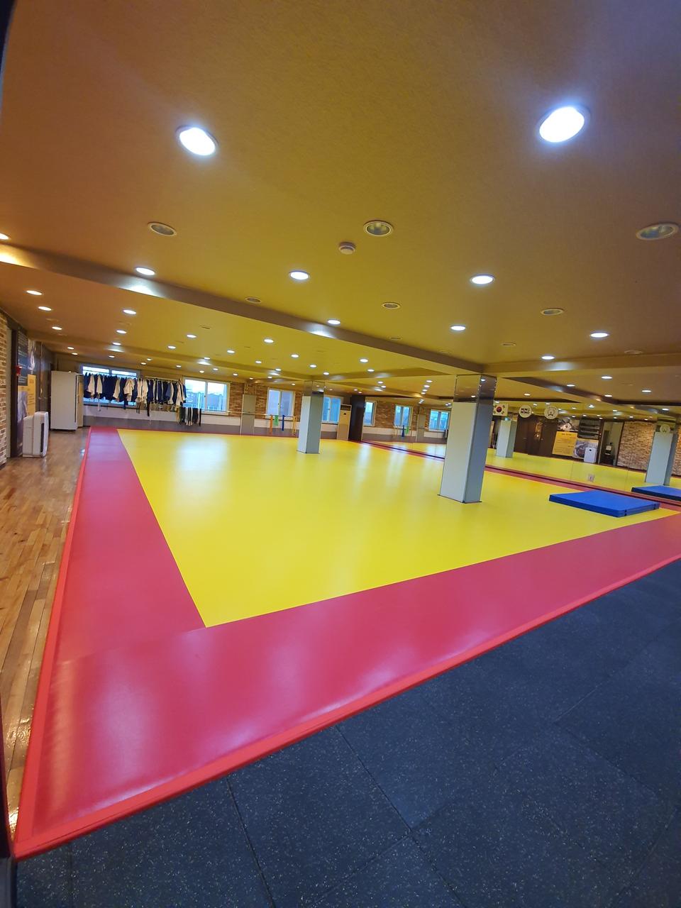 유도장 회원권 판매(헬스기구있음)