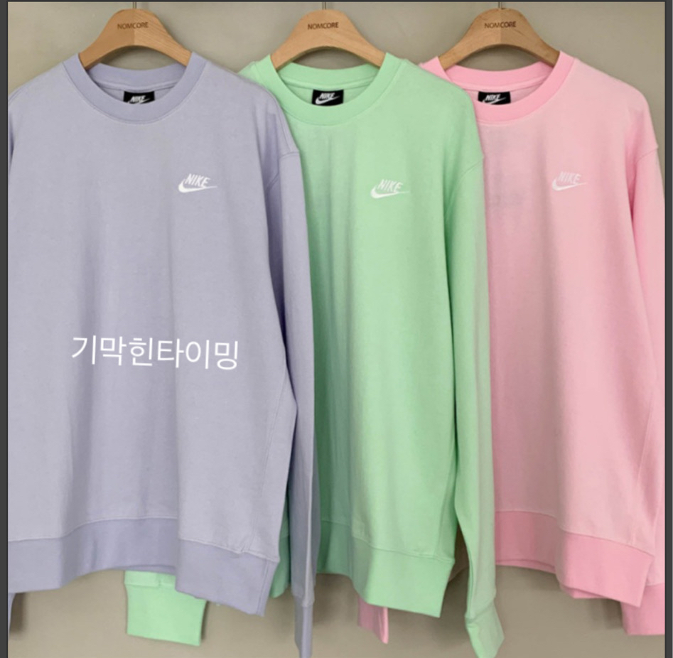 정품,새상품) 나이키 클럽 맨투맨