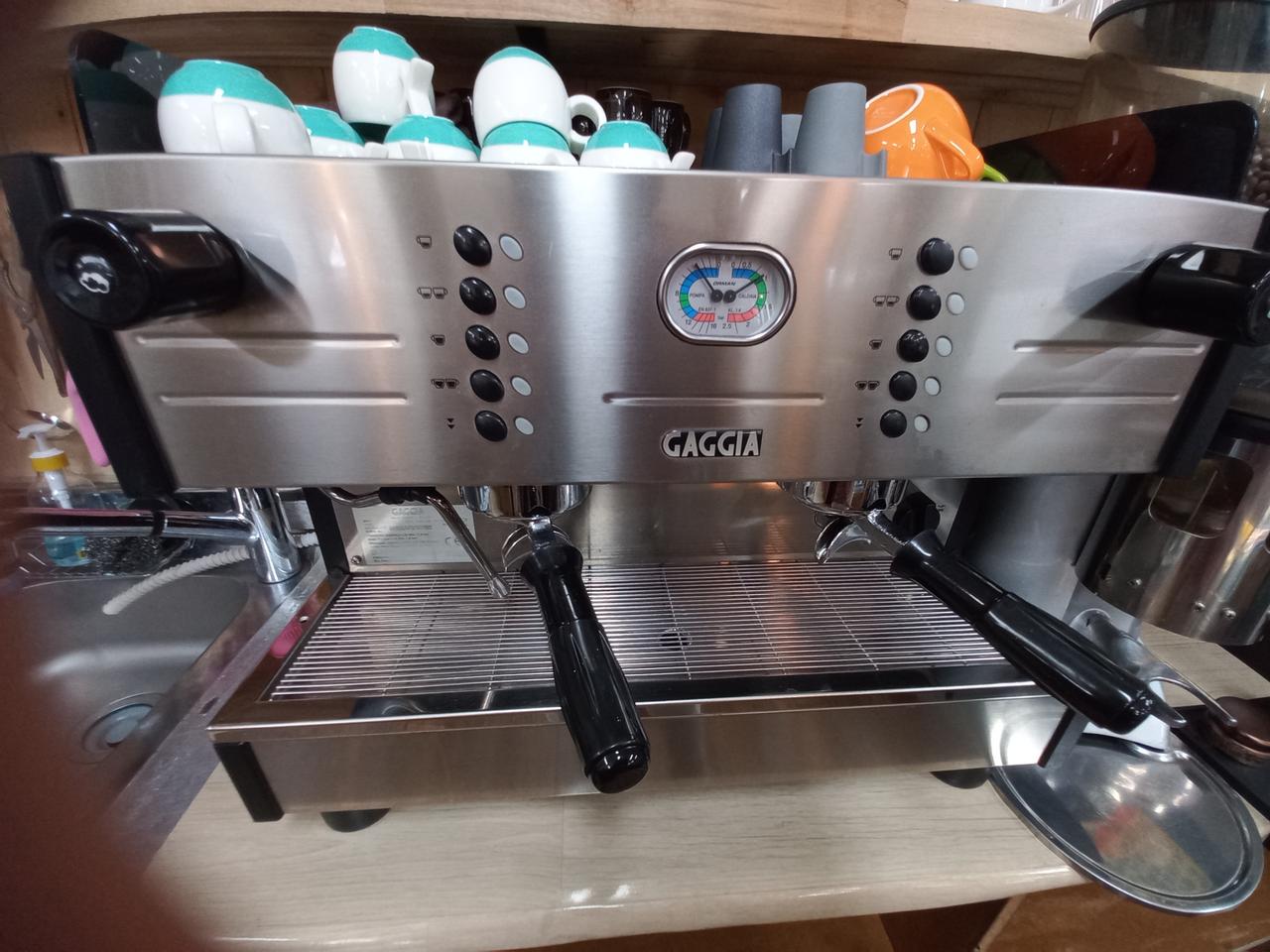 커피머신과  그라인더