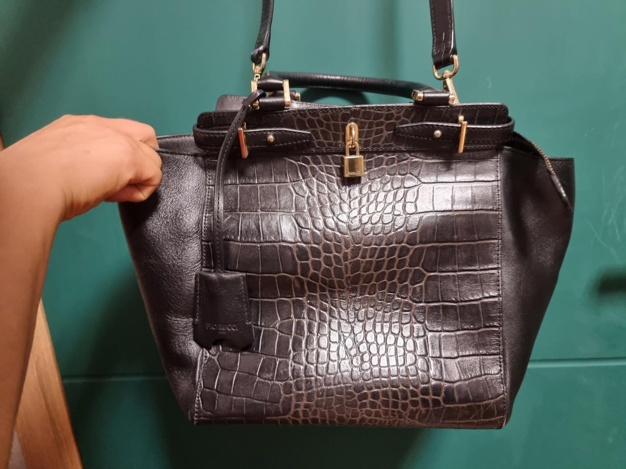 피오루치가방 FIORUCCI숄더백