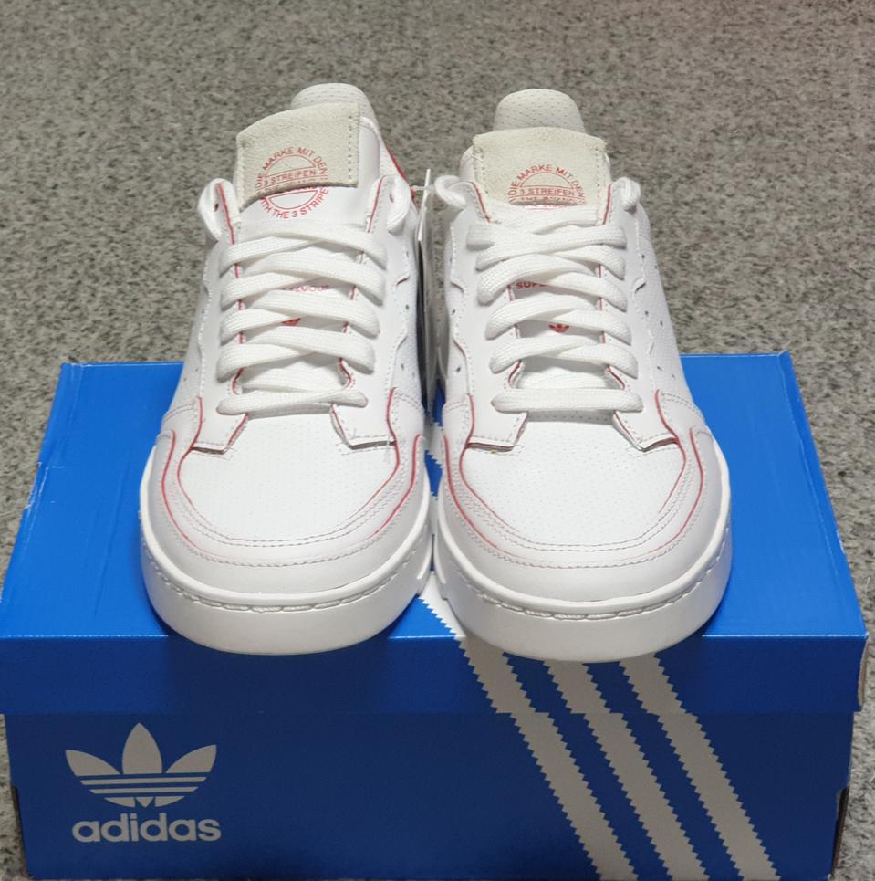 새상품) 아디다스 슈퍼코트 스칼렛 화이트클라우드 운동화