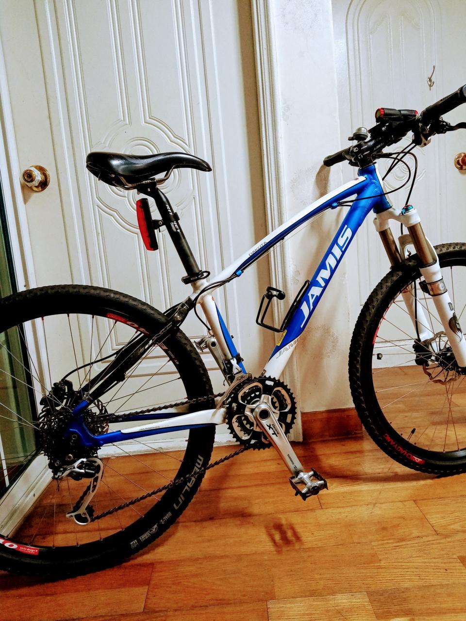 엠티비jamis.dakota.race