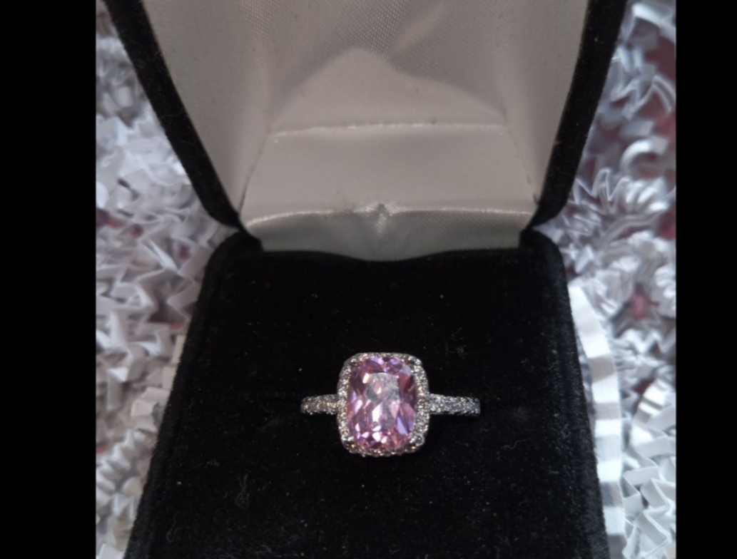 안전 새상품 지르코니아 핑크 2캐럿 스퀘어 큐빅 반지 프린세스링 반값무료