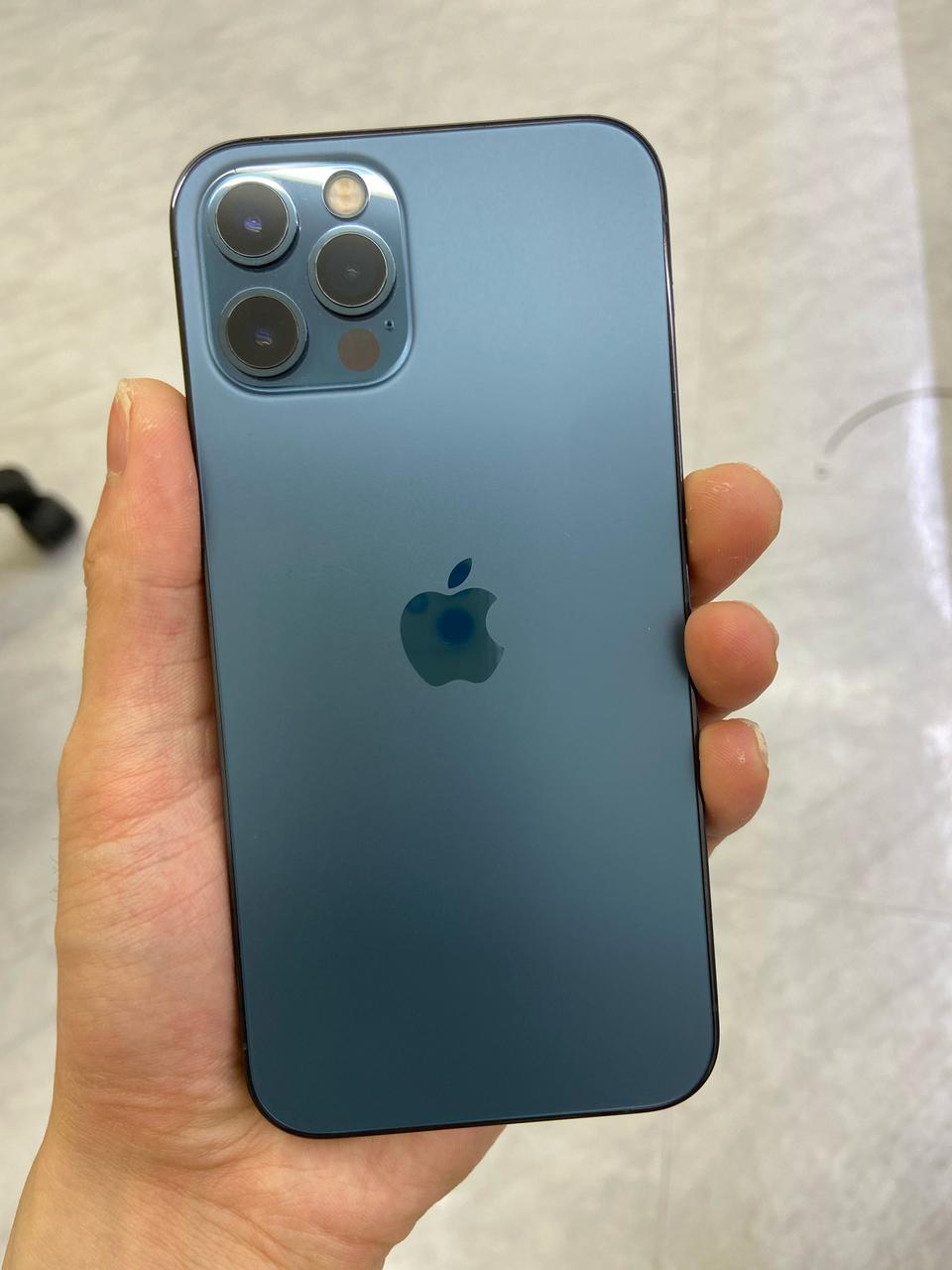 아이폰12프로  128기가 블루 sss급 자급제